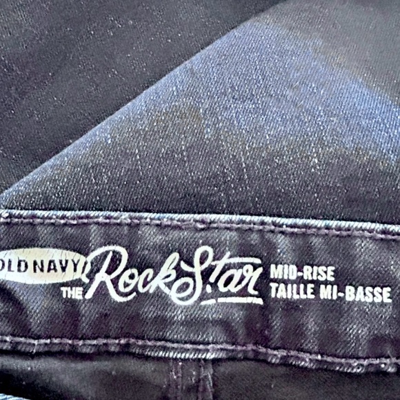 🌸 Old Navy “The Rockstar” Mid-Rise Skinny Jeans Sz 16 Classic Flattering Fit 🌸 - Picture 3 of 4